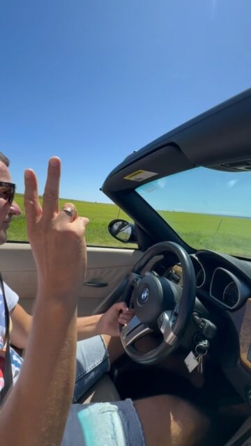 So thankful for a few days to rest...in such a beautiful place...with such beautiful people...on my way home ☺️ Went to the most southern point in the US today...then the green sand beach...followed by an evening visit to a black sand beach...Wow...what beauty all around...I kept telling God all day what a good job He did! 😊 #feelinglovedwell #andalittleburned 😅 #worthit🌴❤️🌊 (Thank you, Max and Karina!!! I'm so happy! ☺️)