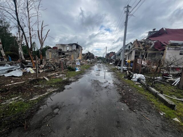 These pics were posted by one of our team members in Kyiv... @sergey_lysak 's voice on video at end... about a neighborhood very similar to the one our team lives in...that we used to live in outside of Kyiv.... This bombing happened Sunday. It hasn't stopped. Our compassion can fatigue, but these innocent people who are just trying to live life in the country they were born in, need hope, prayers and practical help. Please continue to pray & care...May God increase our capacity to love & show us what to do in the midst of the awful destruction caused by man and the evil forces that drive them. We are in a war of our own. #goloveotherswell glowmission.org